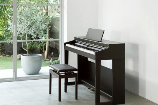 Pianos digitais Roland permitem controlar a densidade das teclas pelo celular